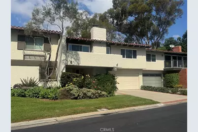 558 Vista Flora, Newport Beach, CA 92660 - Photo 4