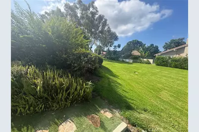 558 Vista Flora, Newport Beach, CA 92660 - Photo 48