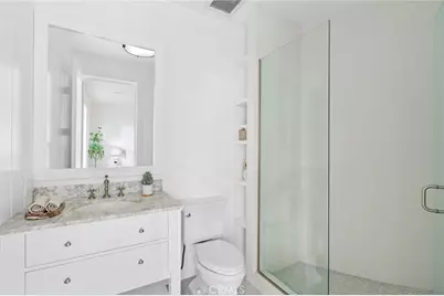 231 Tustin, Newport Beach, CA 92663 - Photo 44