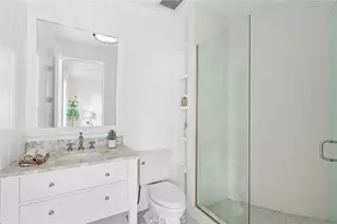 231 Tustin, Newport Beach, CA 92663 - Photo 44