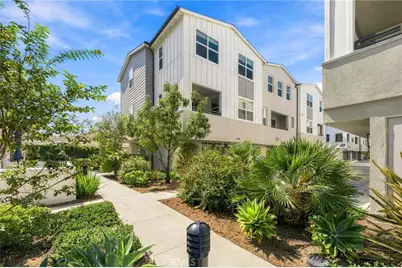 1174 Winslow, Newport Beach, CA 92660 - Photo 16
