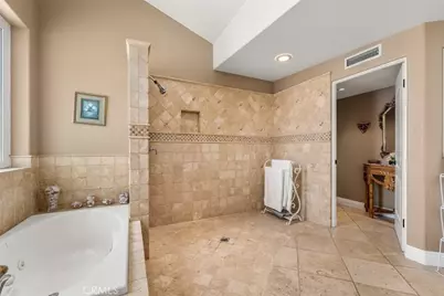 327 Santa Isabel, Newport Beach, CA 92660 - Photo 18