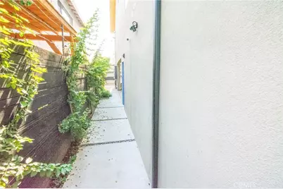 2006 S Corning Street #3, Los Angeles, CA 90034 - Photo 54