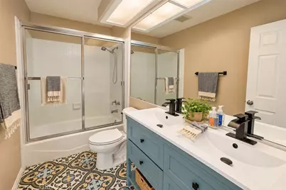 740 S Crown Pointe, Anaheim, CA 92807 - Photo 20