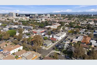421 E Walnut, Santa Ana, CA 92701 - Photo 16