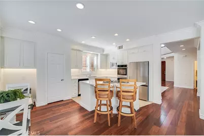 7124 Forest Glen Drive, Huntington Beach, CA 92648 - Photo 10