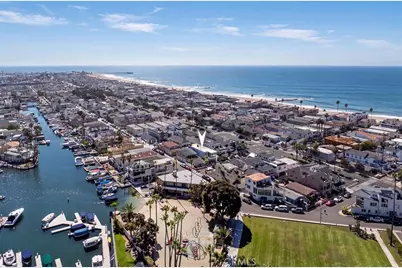210 43rd Street, Newport Beach, CA 92663 - Photo 22