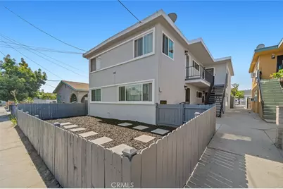 233 W Oliver Street, San Pedro, CA 90731 - Photo 2