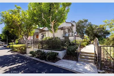 11 Sunshine, Irvine, CA 92603 - Photo 2