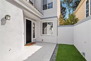 7 Lyon, Newport Coast, CA 92657 - Photo 2