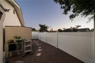 360 Villanova Rd, Costa Mesa, CA 92626 - Photo 30