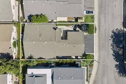 2033 Laurie Lane, Costa Mesa, CA 92627 - Photo 22