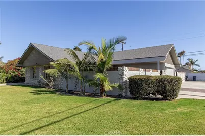 8232 Indianapolis, Huntington Beach, CA 92646 - Photo 14