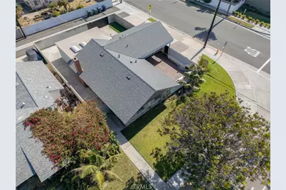 8232 Indianapolis, Huntington Beach, CA 92646 - Photo 4
