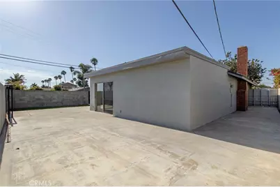 8232 Indianapolis, Huntington Beach, CA 92646 - Photo 22