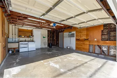 8232 Indianapolis, Huntington Beach, CA 92646 - Photo 18