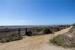 17281 Osterville Ln, Huntington Beach, CA 92649 - Photo 40