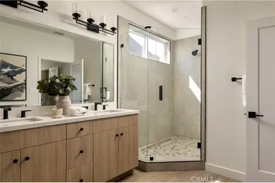 547 Bernard Street, Costa Mesa, CA 92627 - Photo 14