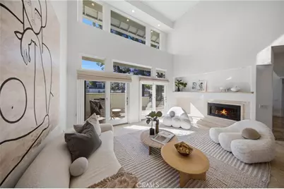 2 Vienna, Newport Beach, CA 92660 - Photo 12