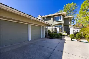 2 Vienna, Newport Beach, CA 92660 - Photo 42