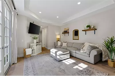 607 Dahlia Avenue, Corona del Mar, CA 92625 - Photo 14