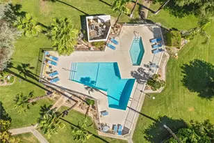 2521 N Whitewater Club Dr Residence D, Palm Springs, CA 92262 - Photo 10