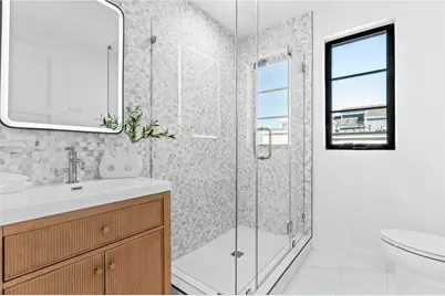117 E Bay, Newport Beach, CA 92661 - Photo 22