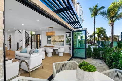 117 E Bay, Newport Beach, CA 92661 - Photo 10