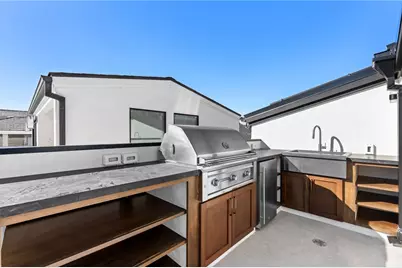 117 E Bay, Newport Beach, CA 92661 - Photo 34