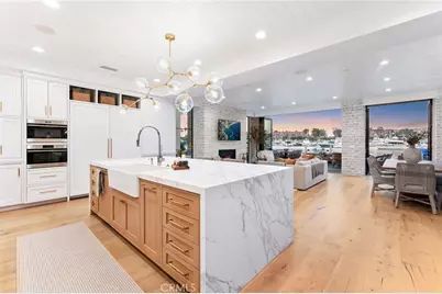 409 North Bayfront, Newport Beach, CA 92662 - Photo 12