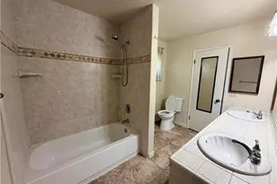 1250 E Shaw, Fresno, CA 93710 - Photo 10