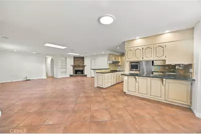986 Post, Costa Mesa, CA 92626 - Photo 6