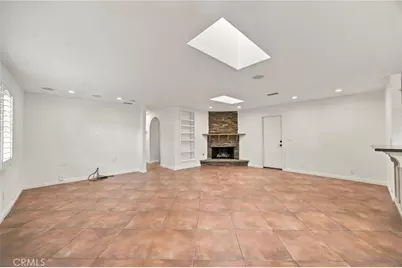 986 Post, Costa Mesa, CA 92626 - Photo 4