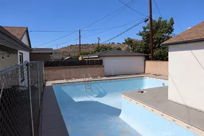 2311 Laurel Avenue, Pomona, CA 91768 - Photo 12