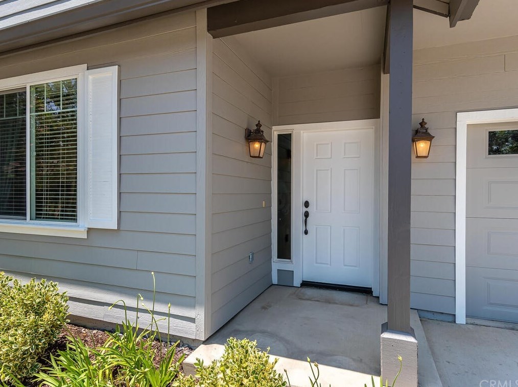 417 Olive St, Lake Nacimiento, CA 93446