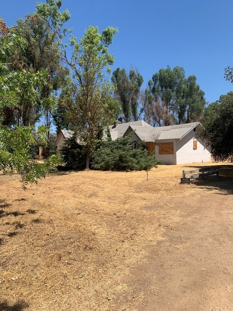 1375 El Camino Real, Atascadero, CA 93422-1425