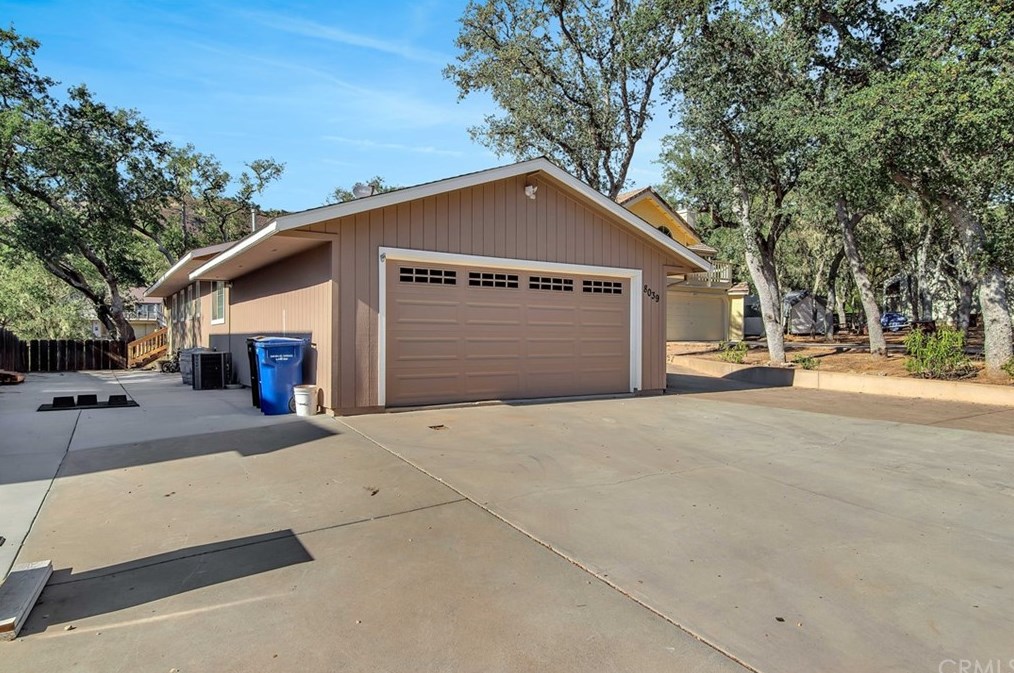 8039 Ready Rd, Lake Nacimiento, CA 93426