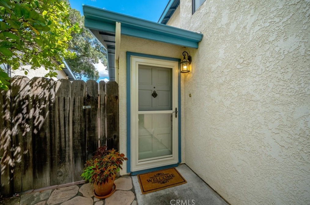 9375 Musselman Dr, Atascadero, CA 93422-6877