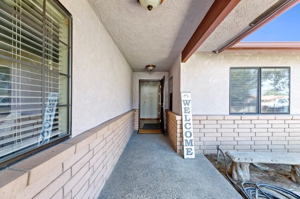 525 Ash St, Lemoore, CA 93245