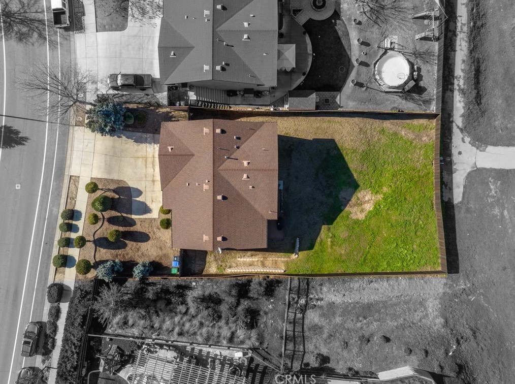 411 Montebello Oaks Dr, Lake Nacimiento, CA 93446