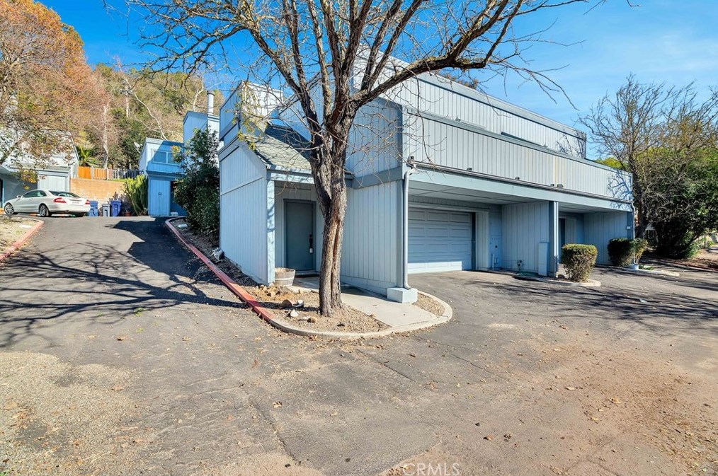 37 Sombrilla Ct, Atascadero, CA 93422-4552