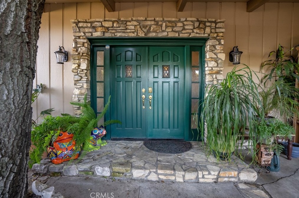 2560 Alturas Rd, Atascadero, CA 93422-1175