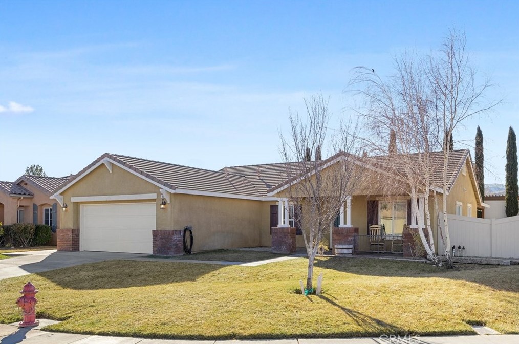 904 Michelle Lane, Tehachapi, CA 93561