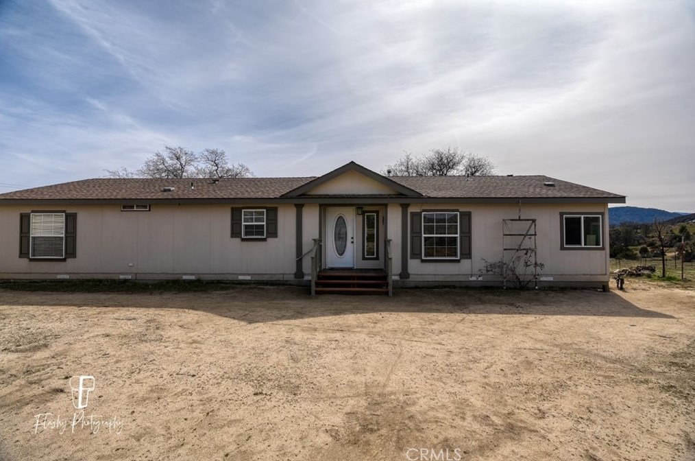 35701 Big Springs Dr, Caliente, CA 93518