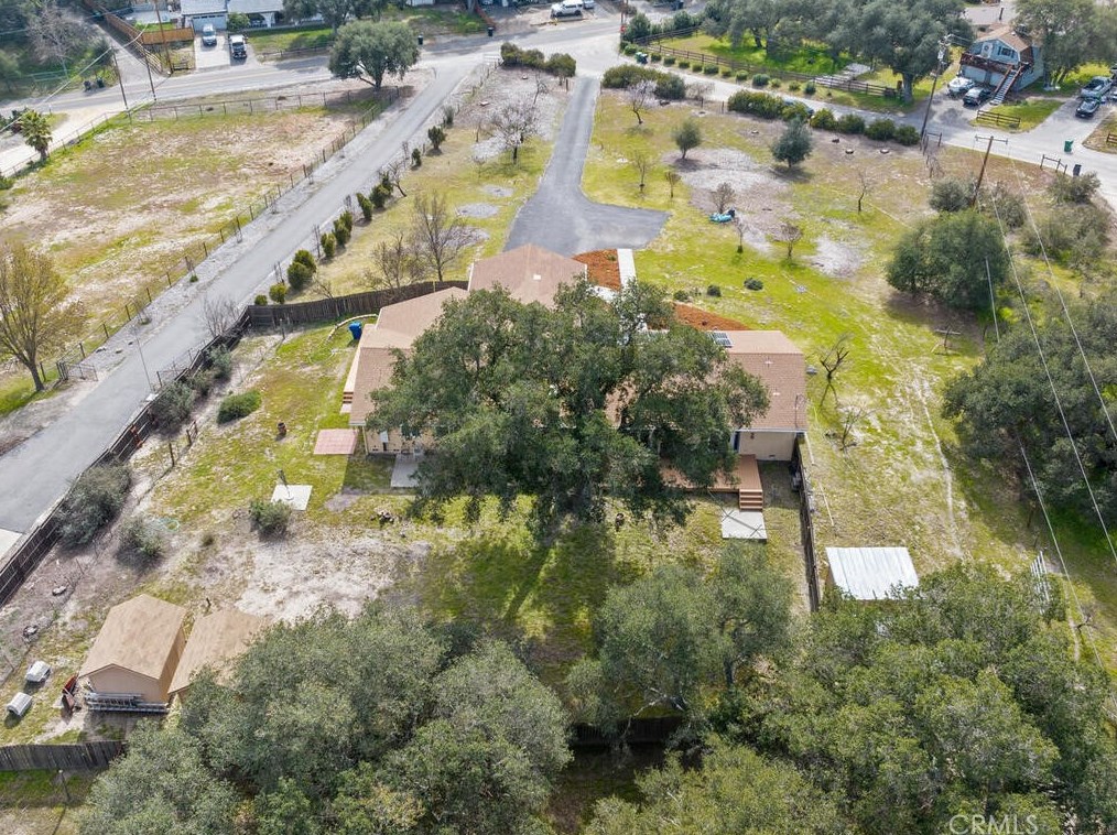 3995 Amargon Rd, Atascadero CA  93422-2627 exterior