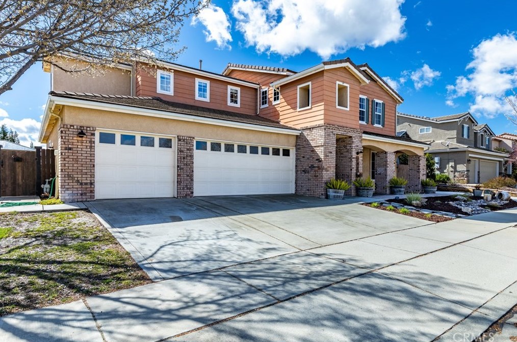 792 Angus St, Lake Nacimiento, CA 93446