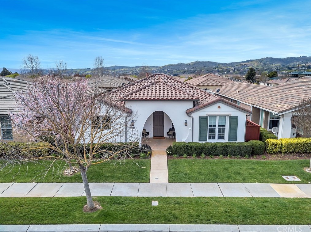 2653 Alameda Dr, Lake Nacimiento, CA 93446