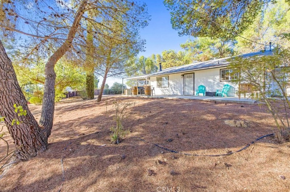 2655 Geneseo Rd, Lake Nacimiento, CA 93446