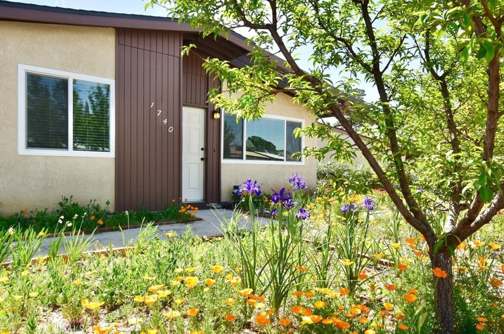 1740 Lark Ellen Dr, Lake Nacimiento, CA 93446