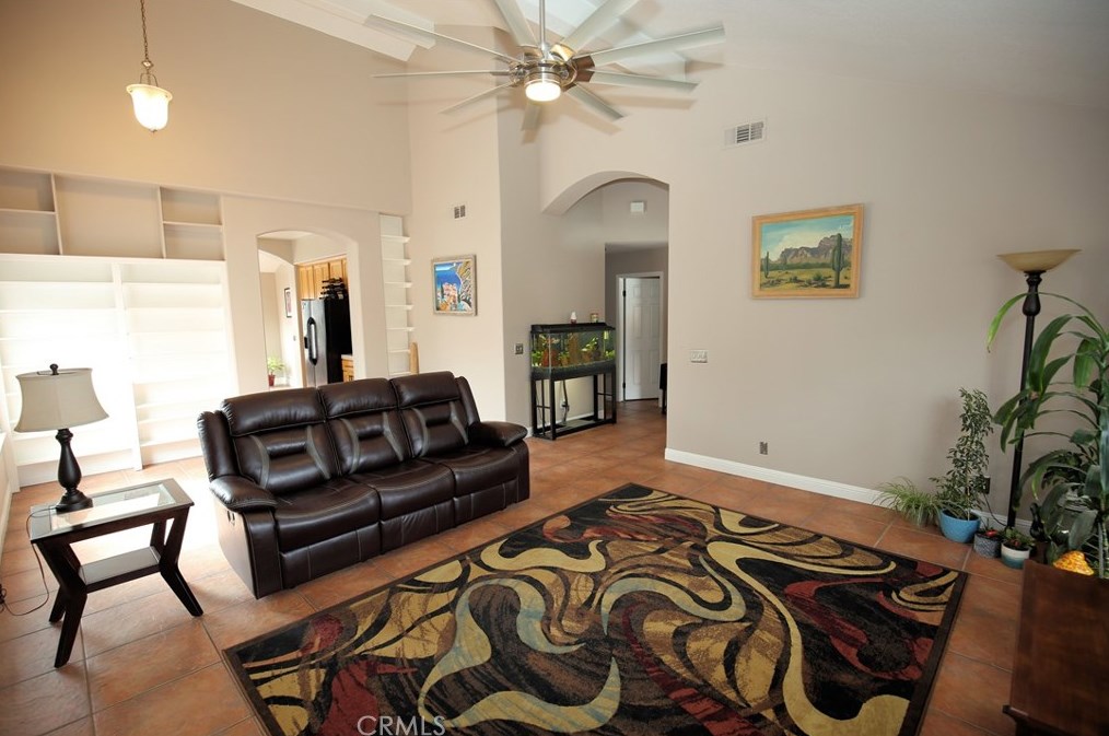 108 Via Promesa, Lake Nacimiento, CA 93446